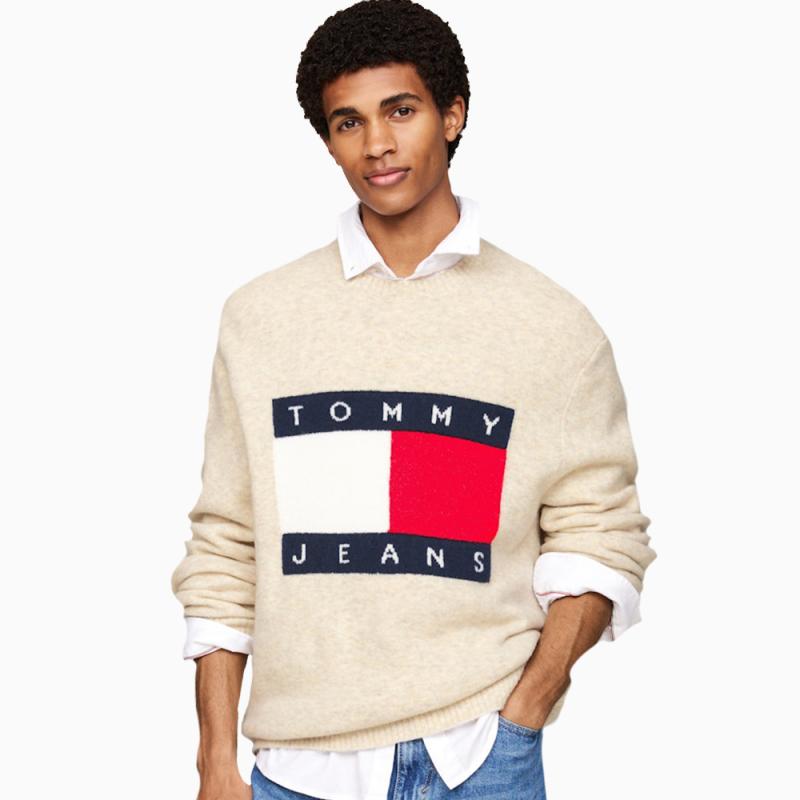 Tommy_Flag_Sweater_Beige_1